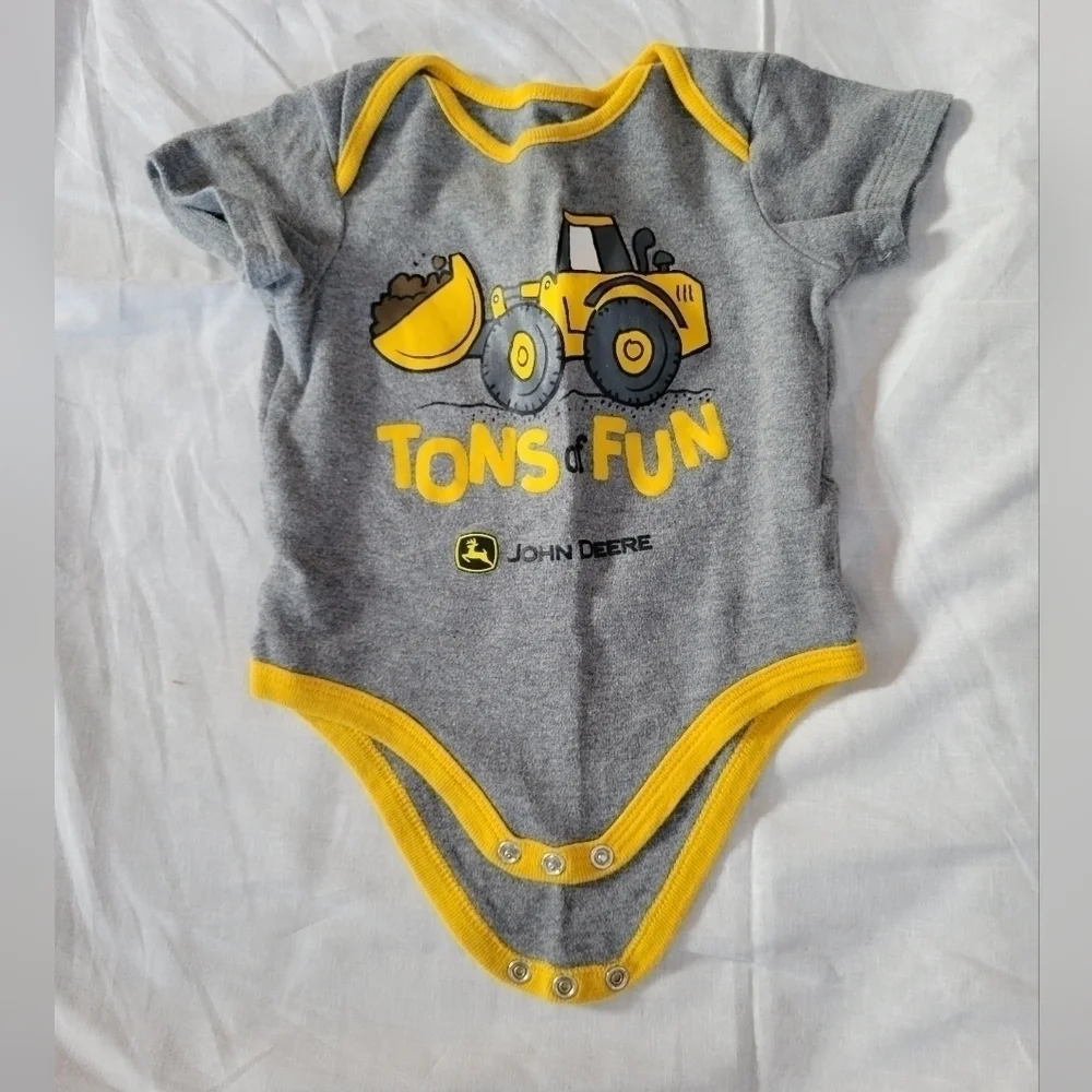 John Deere NWOT grey w/ yellow trim